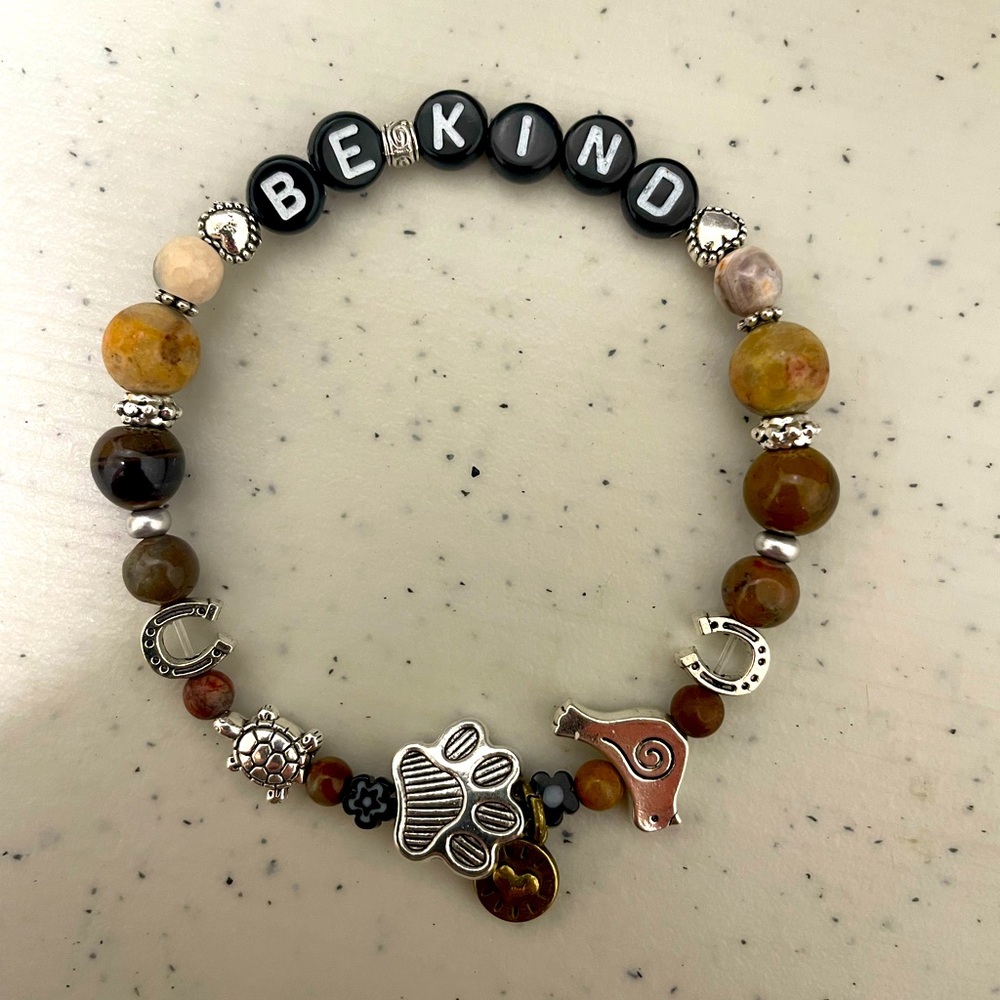 Be kind bracelet with silver accent and stone bea